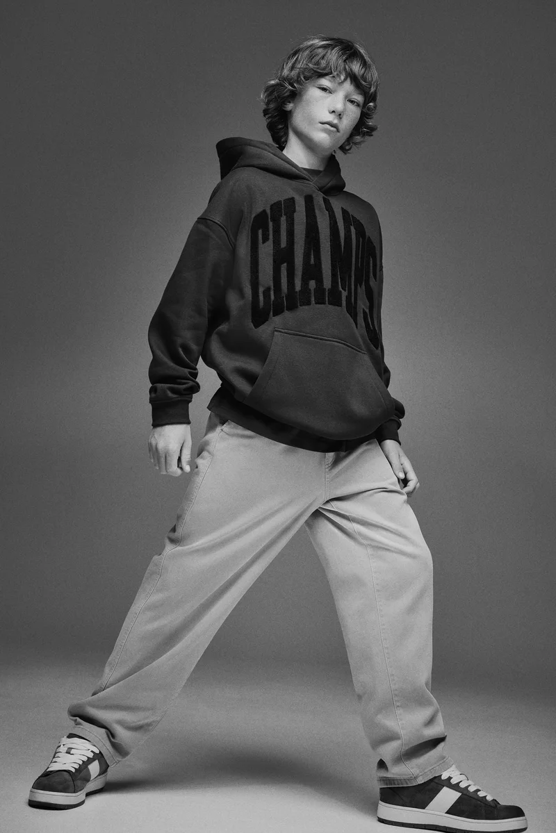 اتش اند ام هودي