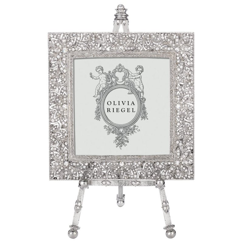 Olivia Riegel Windsor Frame on Easel 4 x 4