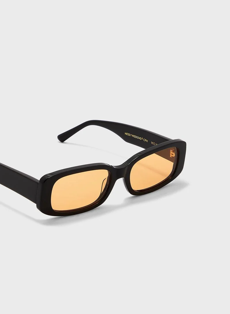 MESSYWEEKEND Roxie Shape Sunglasses
