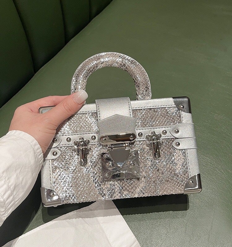 Special For High-End Light Luxury Niche Crocodile Snake Pattern Small Box Bag Portable Shoulder Crossbody Bag - Image 1