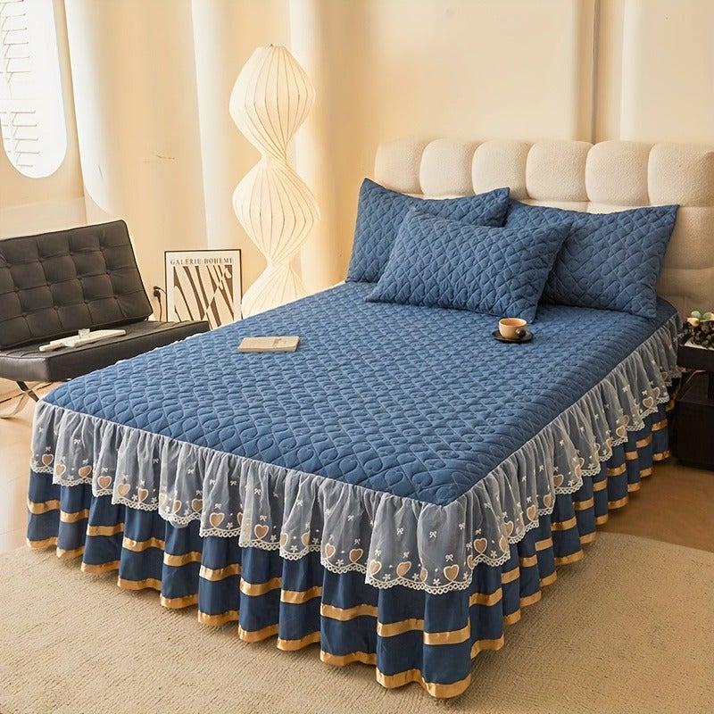 3pcs Set High-End Luxurious Quilted -Lined Lace Trim Bed Skirt Set: Bed Skirt *1 + Pillowcases *2. Skin-friendly, Breathable, Soft, and Comfortable Bed Skirt. Thickened and Warm Bedding for Autumn and Winter. Non-slip Mattress Protector, Solid Color - Image 1