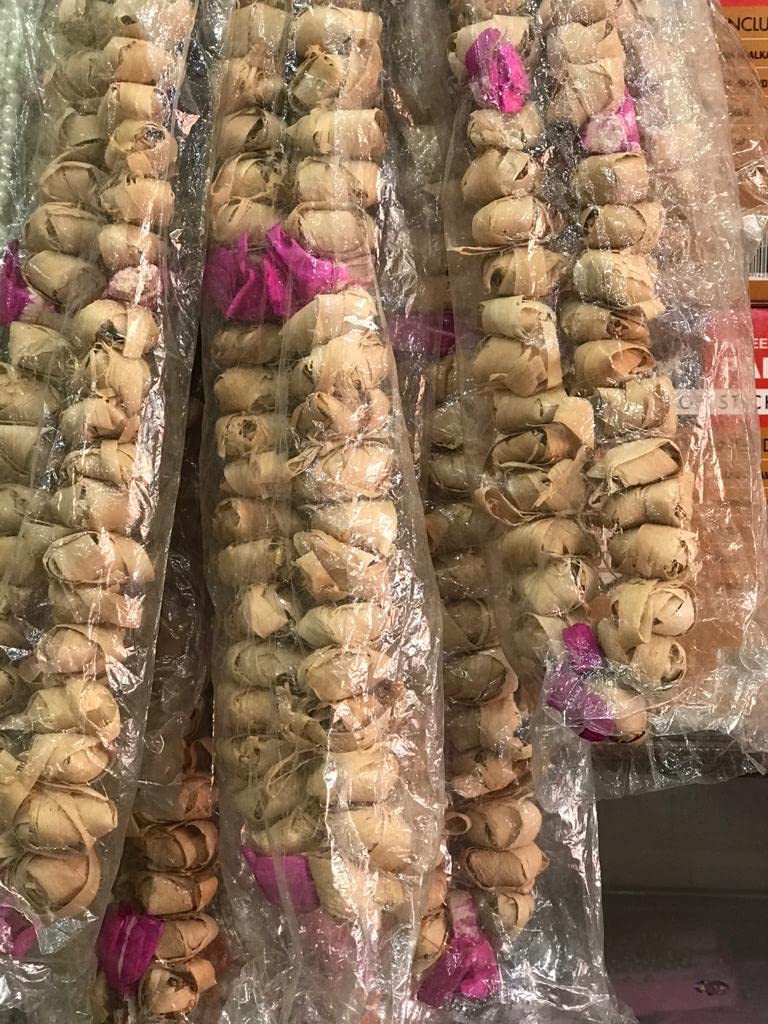 NRSON Sandalwood Processed Photo Frame Mala Wooden Chaal Chandan Garland with Pink Flowers for Photos of Loved Ones Mala God and Pitra Pooja Room Size 24 Inches pack of 1 - Image 4