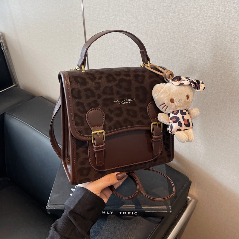 Super Fire Leopard Print Casual Backpack Women'S Fashionable Large Capacity Hand Shoulder Crossbody Bag - Image 3