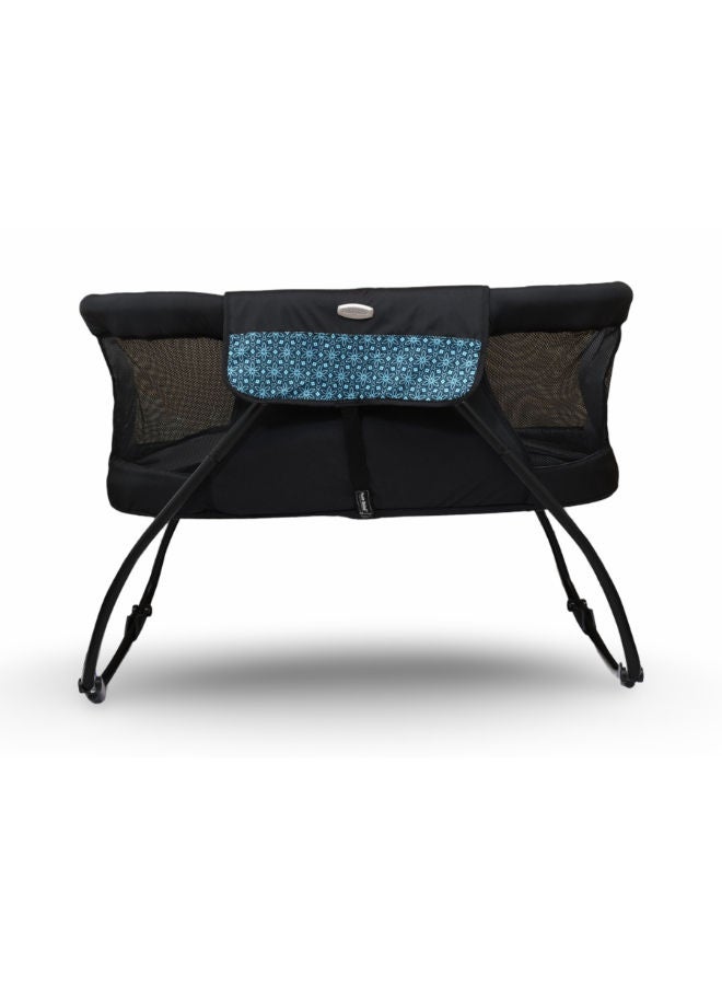 Petit bebe Baby Cot Bed Vea - Image 4