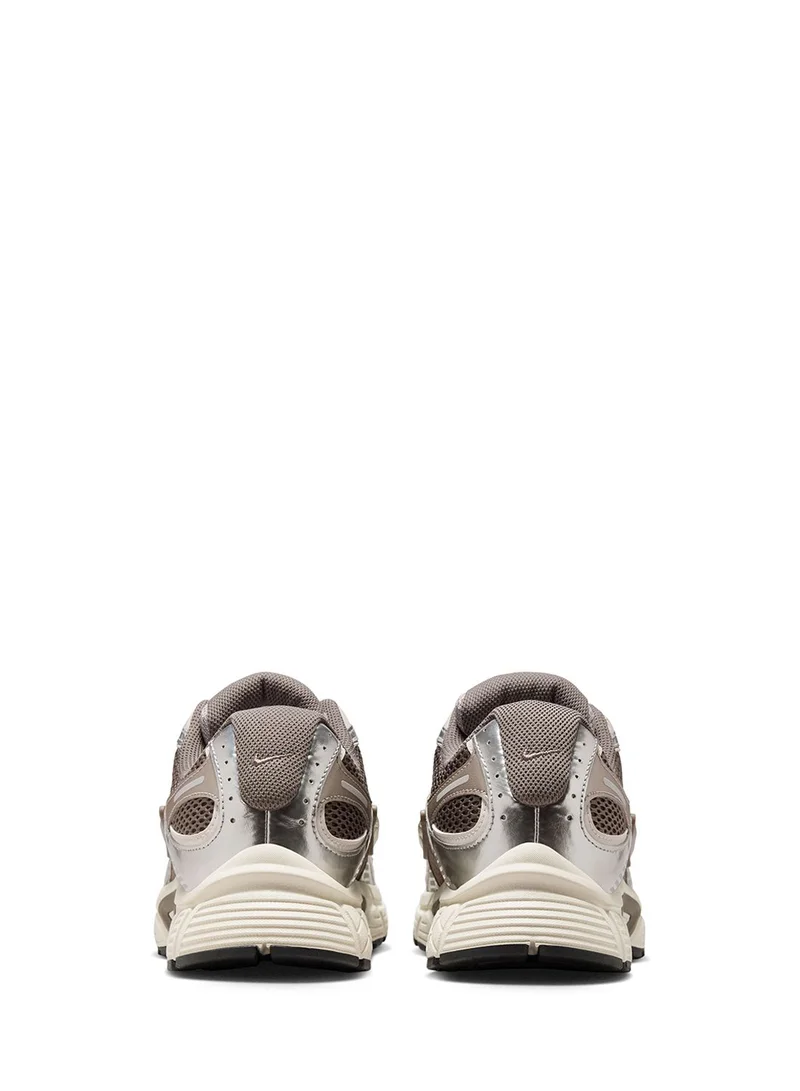Nike V5 Runner
