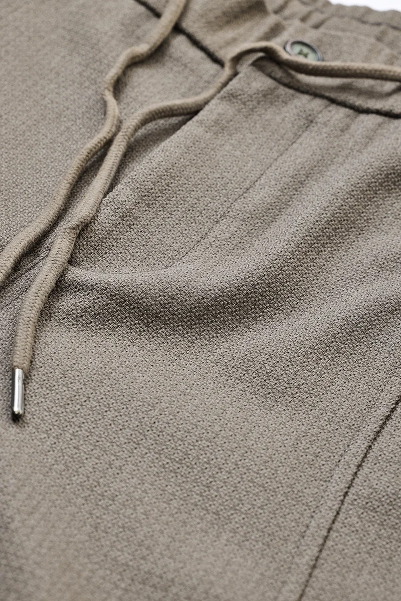 سنيتش Grey Textured Regular Fit Casual Trousers