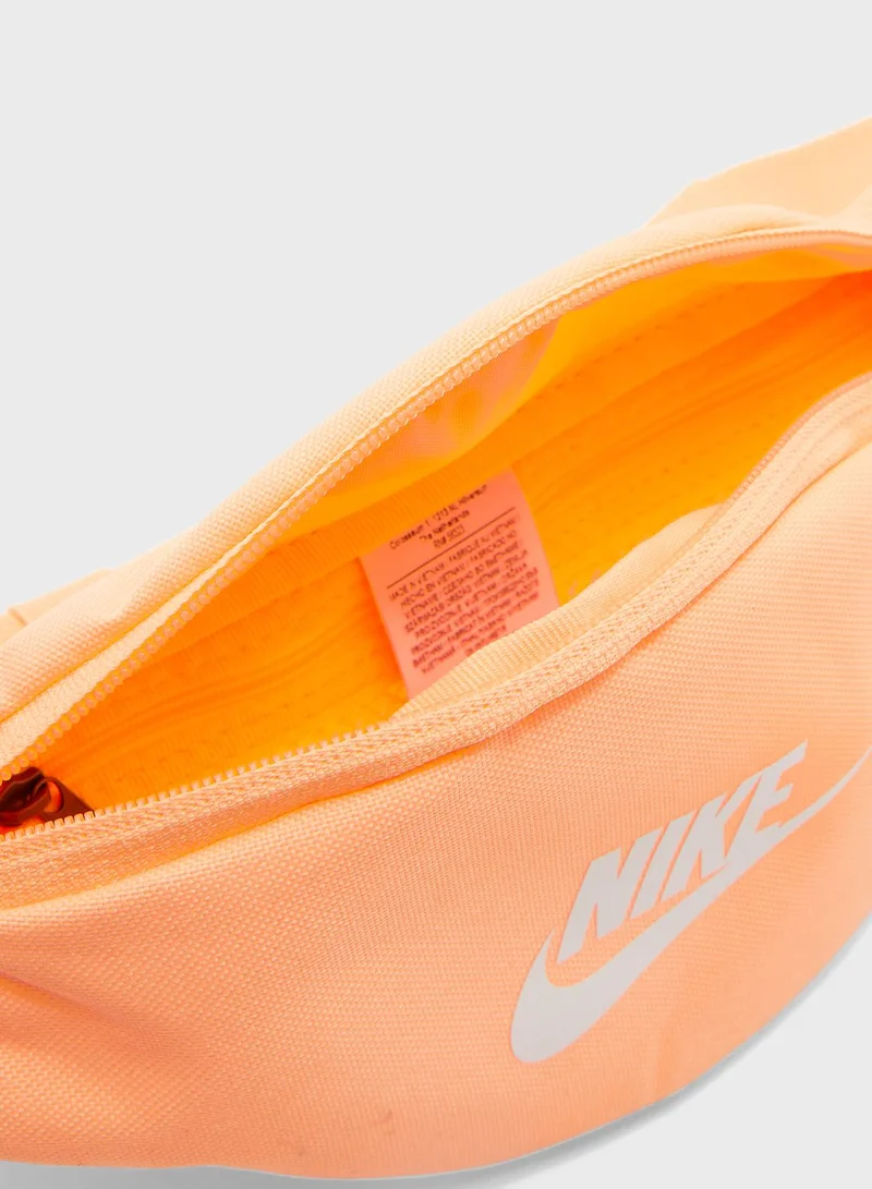 Nike Small Heritage Waistbag