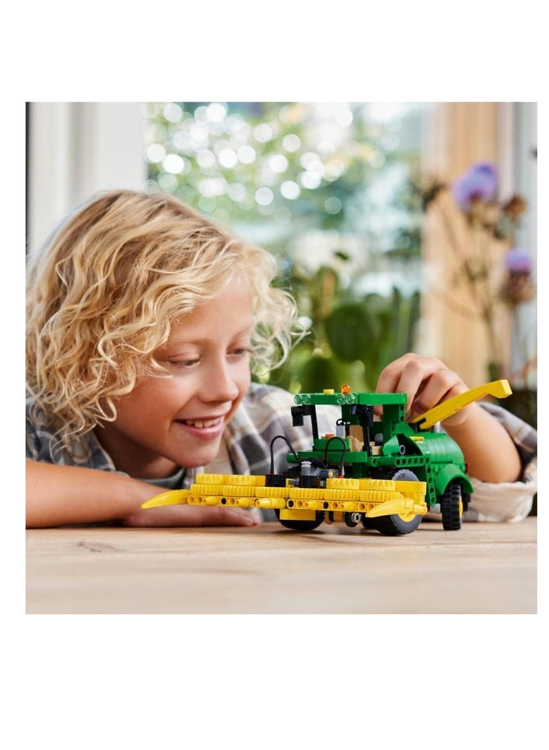 LEGO LEGO Technic John Deere 9700 Forage Harvester 42168 - Image 2