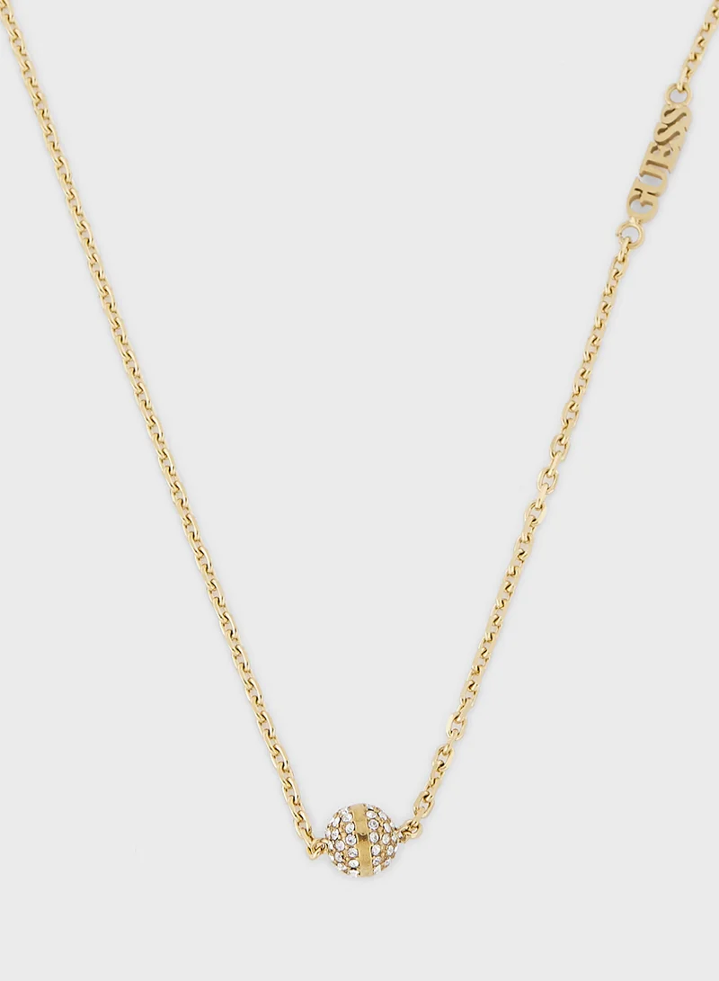 جس Crystal Detail Short Necklaces