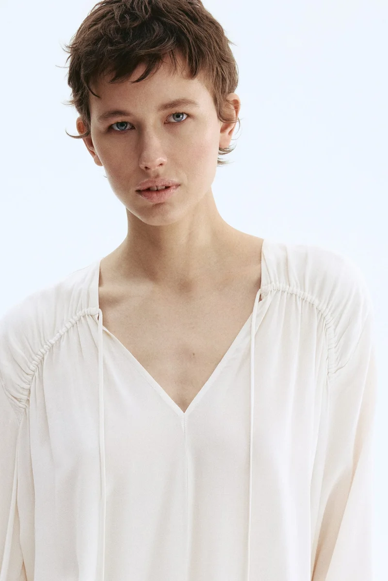 H&M Oversized viscose blouse