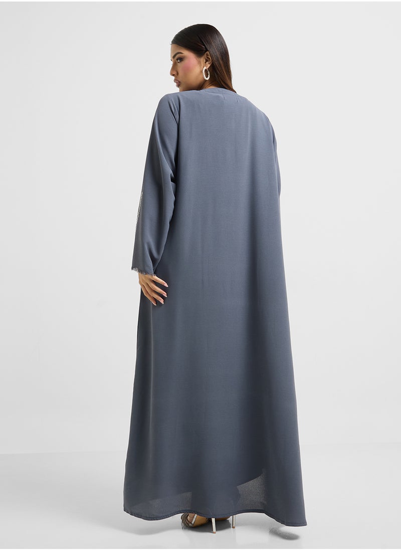 hayas closet Embellished V-Neck Flared Sleeve Abaya  - Image 2
