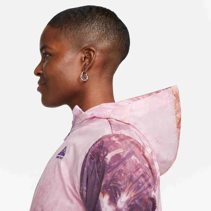 نايكي جاكيت الجري دراي-فت ريبيل تريل للنساء