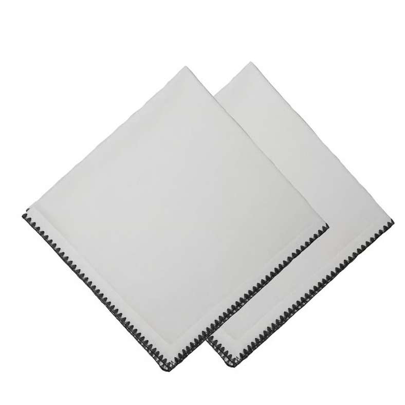 Pan Home طقم مناديل مطرزة ببطانية إيسلاي - أبيض - Image 3