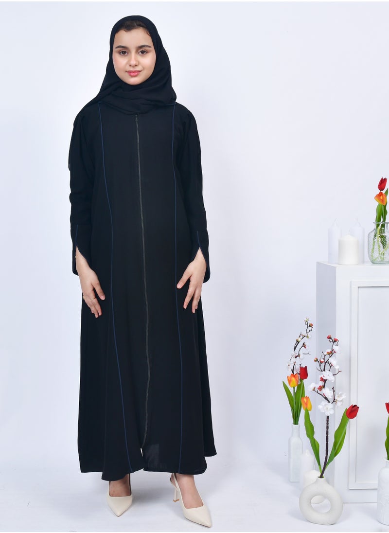 A practical girls' abaya with a zipper and qitan border in navy blue