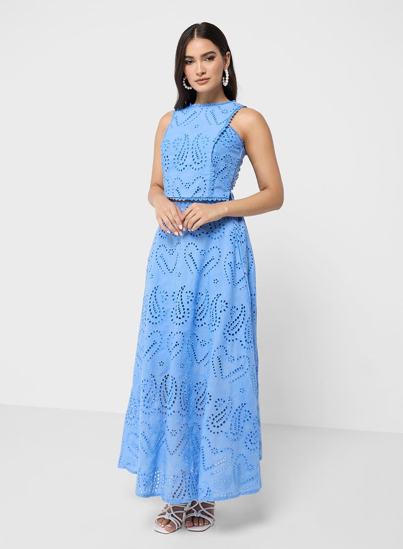 ايلا طقم بلوزة بدون أكمام وتنورة برباط - Image 5