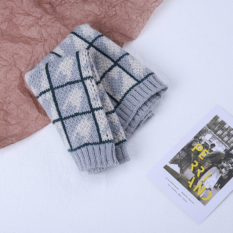 Autumn and Winter Children''s scarf warm fur collar boys and girls plush stitching Plaid knitted cross collar baby scarf - Image 1