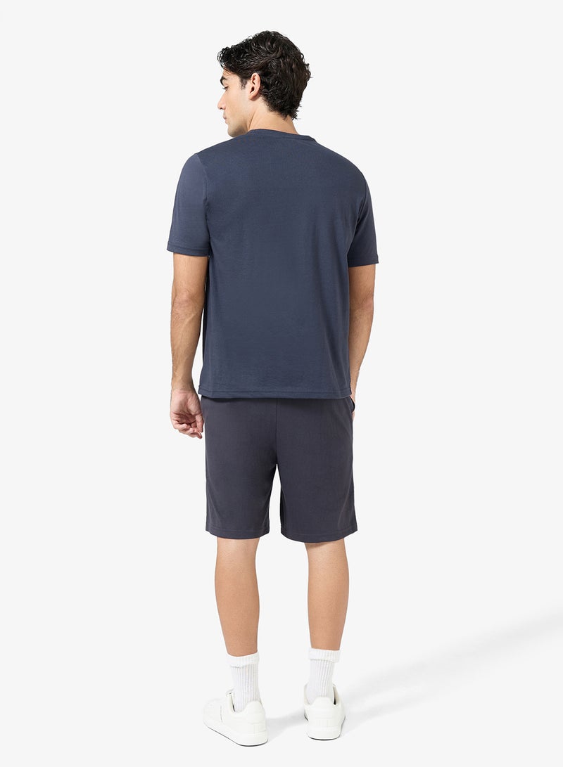 سفنتي فايف بيسيكس طقم تي شيرت وشورت - Image 2