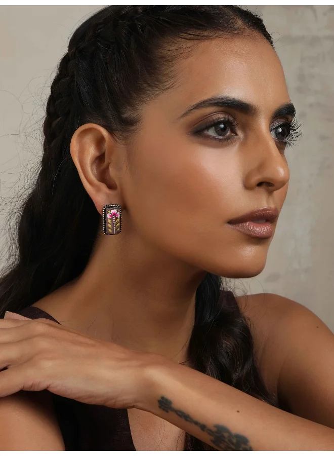 ترو برونز أقراط مسمار مطلية بالفضة من  مرسومة يدوياً