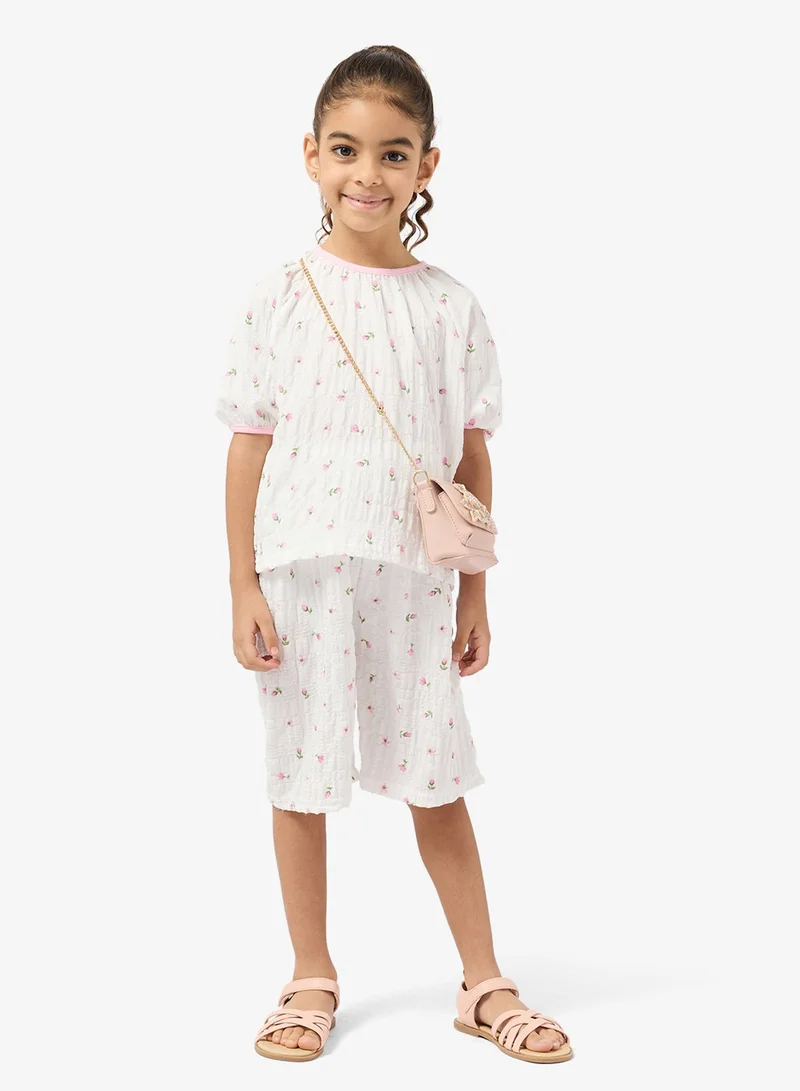 بنياتا بيجامة بأكمام قصيرة