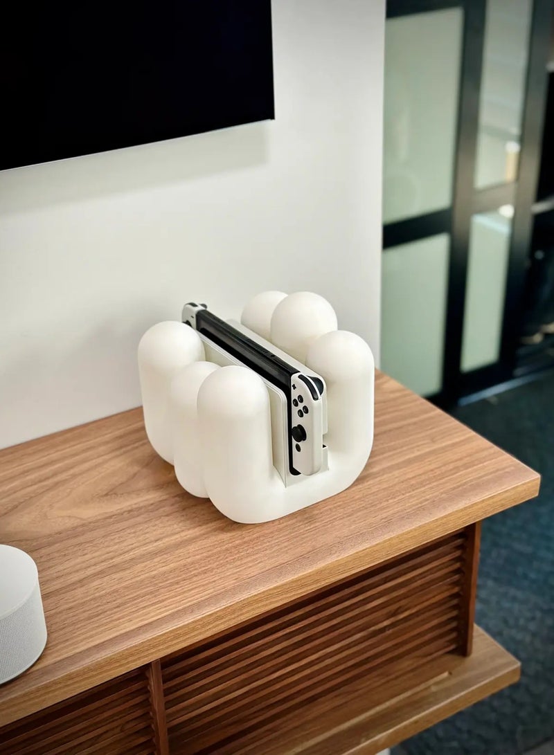 أخوة ثلاثي الأبعاد قاعدة كبسولة لجهاز نينتندو سويتش بتصميم عصري وأنيق - Image 3