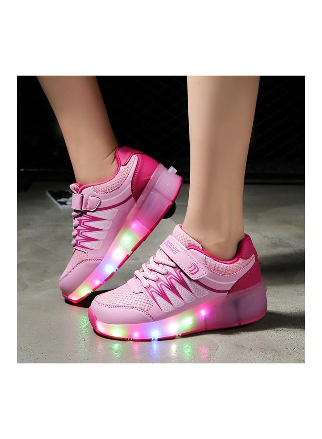 إسكدنيا حذاء رياضي برقبة منخفضة مزود بأضواء LED وامضة وعجلات وردي - Image 3