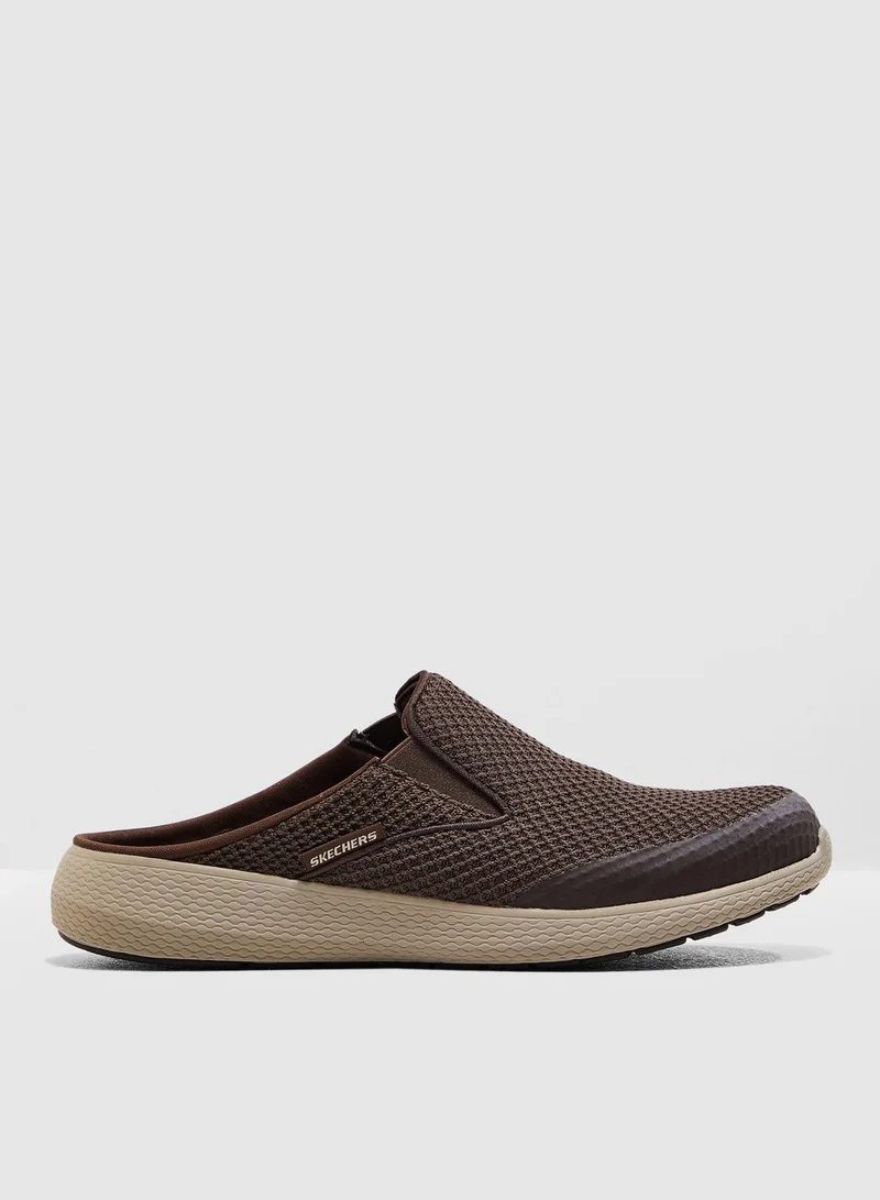 SKECHERS Mule Slip Ons