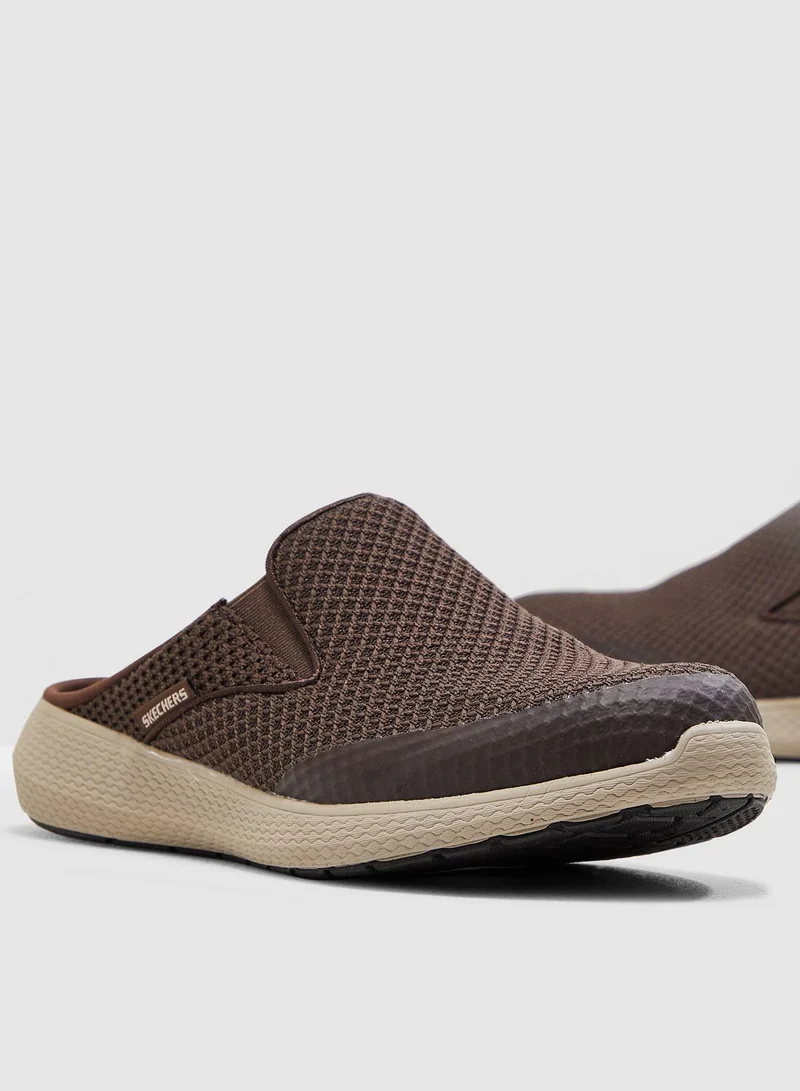 SKECHERS Mule Slip Ons
