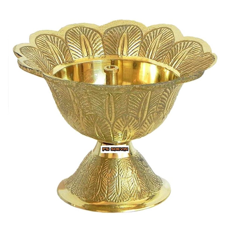 PS SHEVIN PS SHEVIN Antique Golden Brass Lotus Diya Handmade Indian Engraved DesignPital Jyot DivaPooja Deepak Unique Design Home Decorative Oil Lamp for Puja Diwali