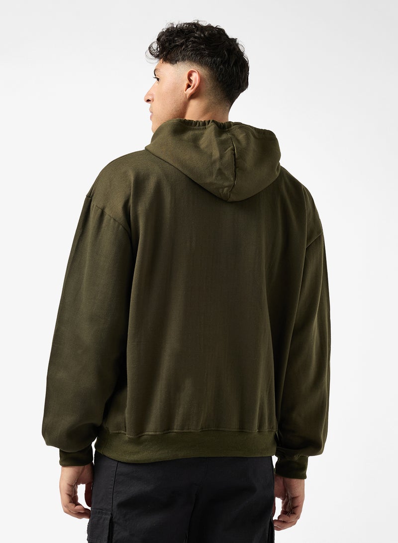 سفنتي فايف هودي كبير بطبعة جرافيك - Image 2