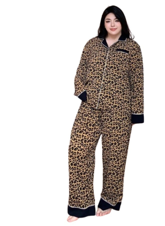 Winter Tiger Print Button-Down Pajama Set - Plus Size
