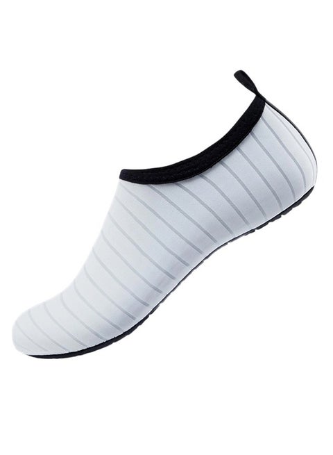 Swimming Shoes For Women and Men Non Slip And Quick-dry Thermoplastic Rubber Sole Beach Water Shoes Socks For Pool Snorkeling Surfing Kayaking Walking Yoga