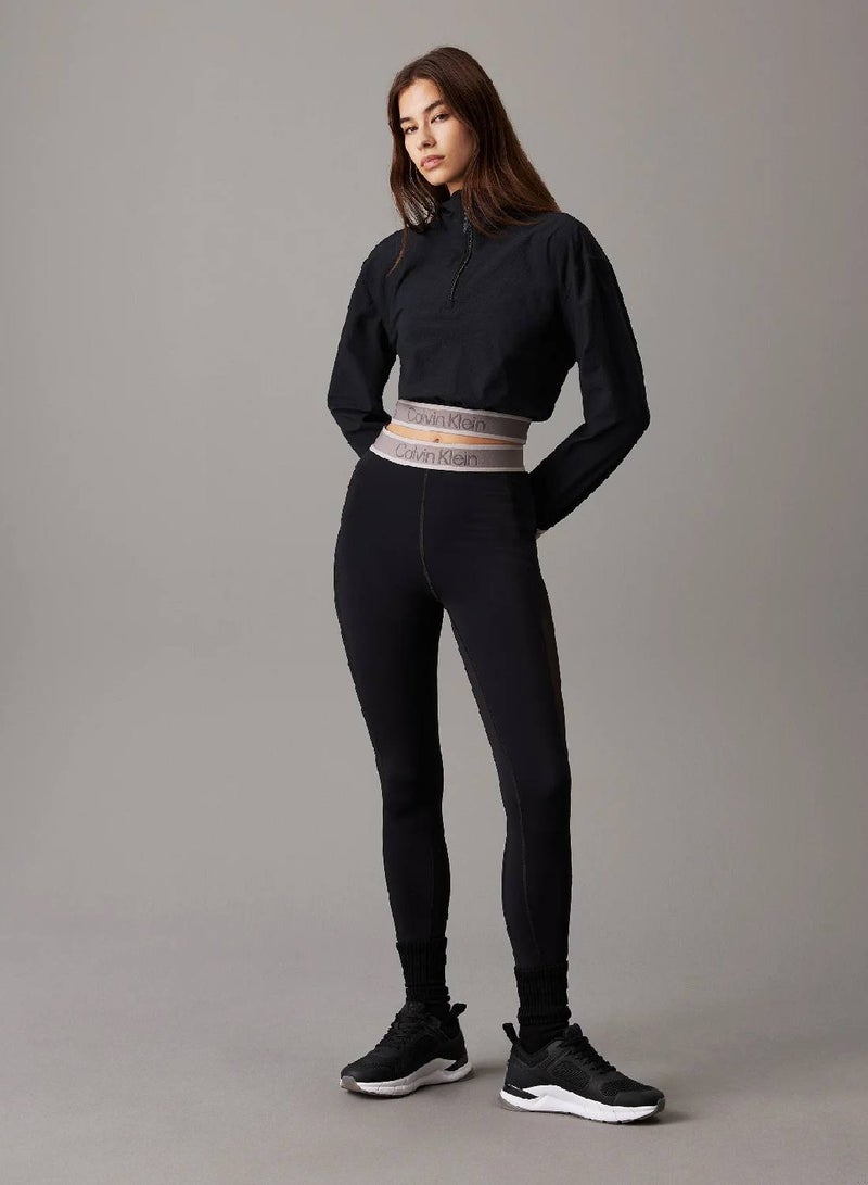 كالفن كلاين جاكيت مقاوم للرياح بغطاء للرأس - Image 4