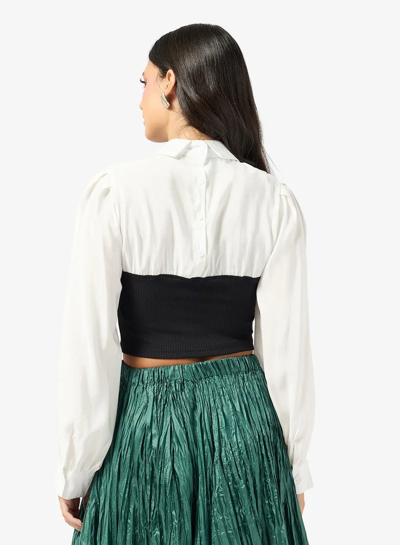 ايلا بلوزة بأكمام منفوخة مع تصميم كورسيه