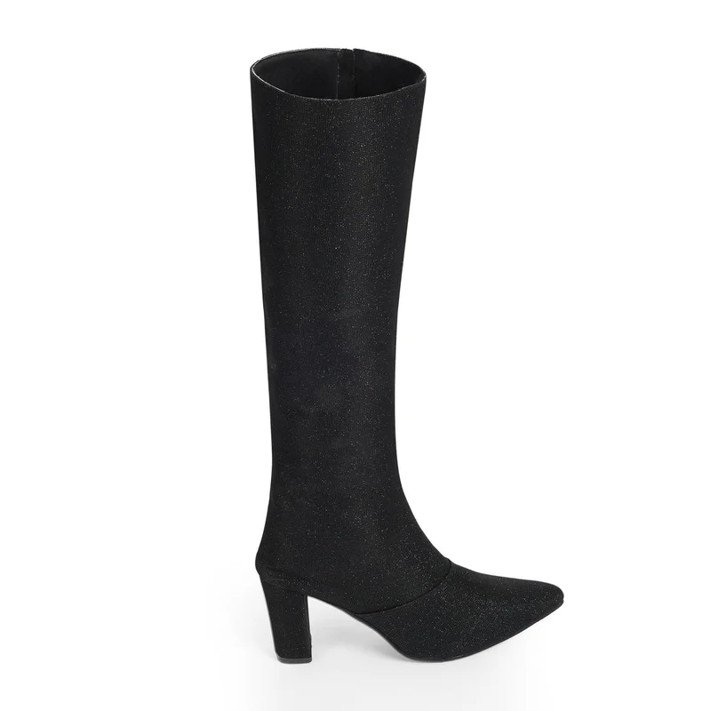 زوري وورلد حذاء سنوفليك فاخر أسود للنساء بكعب 3 بوصات