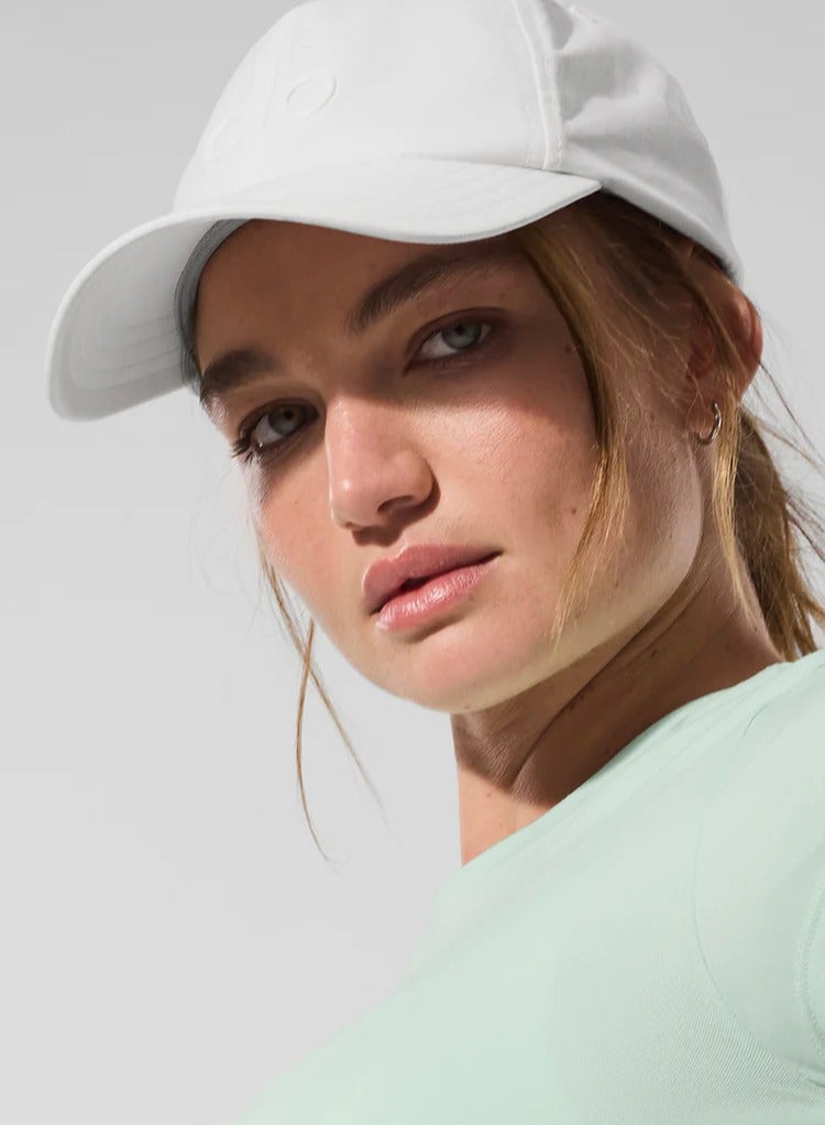 Alo Yoga Performance Off-Duty Cap-White - Image 2