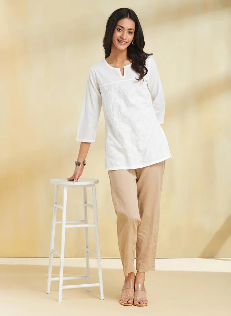 Fabindia White Cotton Chikankari Slim Fit Short Kurta
