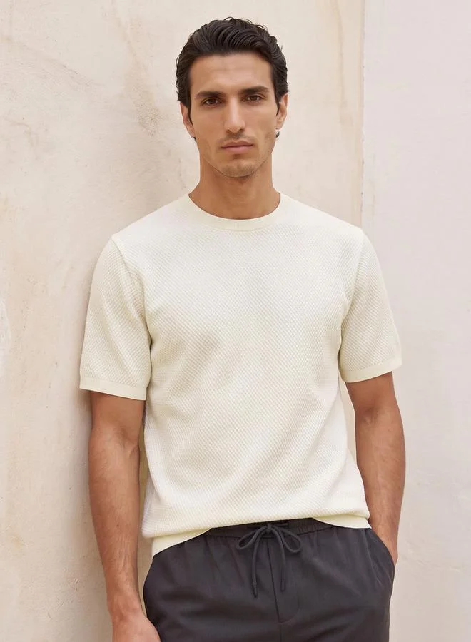 Iconic Regular Fit Crew Neck Short Sleeves Textured T-shirt