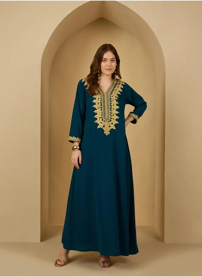 أميرة Amirah Embellished Lace Detail V Neck Jalabiya