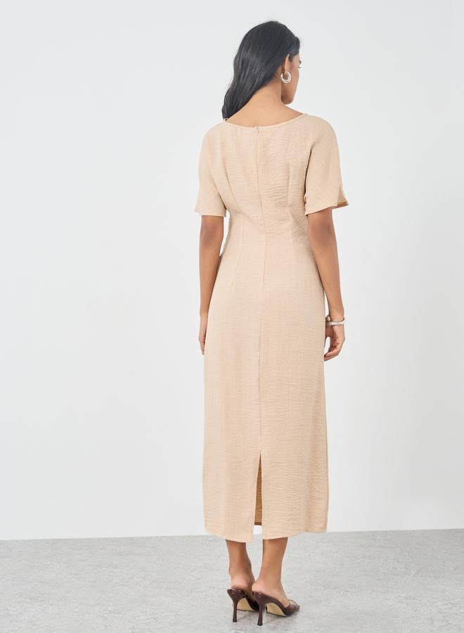 تايك تو فستان ميدي قصير بأكمام قصيرة وجوانب مجمعة - Image 5