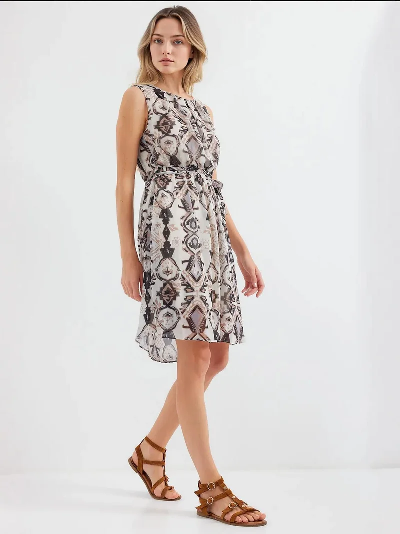 بيغ دارت فستان قصير  برباط وزينة فيونكة