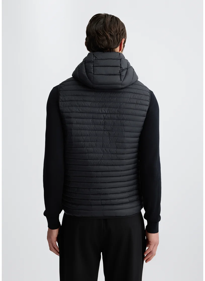 ليو جو Vest with Detachable Hood
