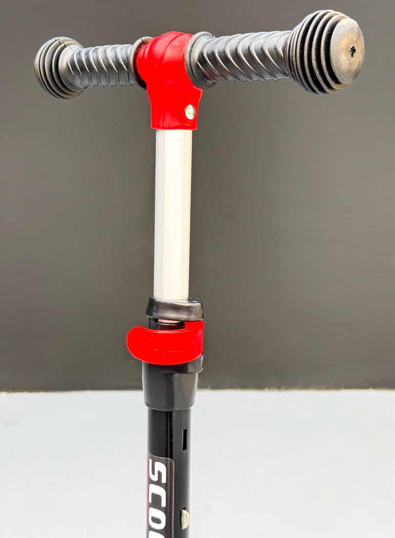 Second Bike High-quality children's scooter with three wheels, large pedals, foldable design, made of polyurethane, adjustable height, LED lights, and music. The perfect gift for ages 3 to 12. Red. - Image 4