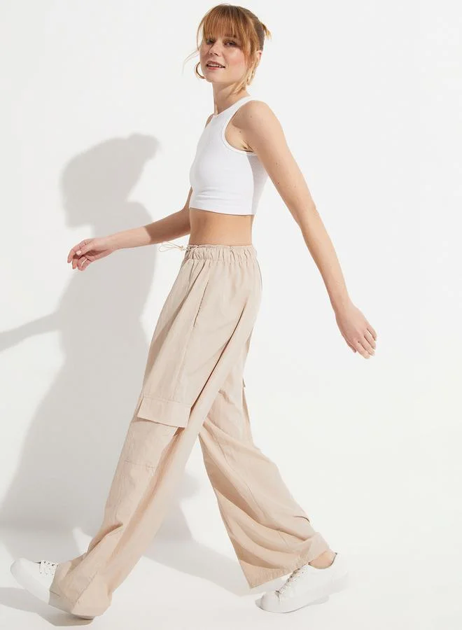 JUNE Solid Cargo Pocket Wide Leg Pants