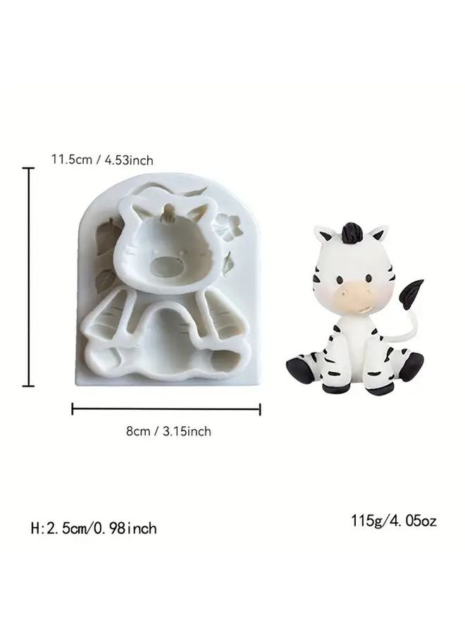 قالب سيليكون بقرة لتماثيل الجبس الطيني اللين بأشكال حيوانية - Image 1