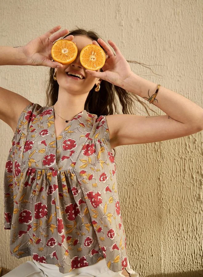 sanskrutihomes Floral Print V Neck Sleeveless Top with Gathered Detail
