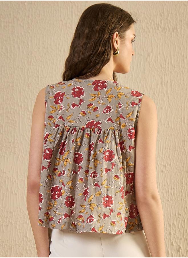 sanskrutihomes Floral Print V Neck Sleeveless Top with Gathered Detail  - Image 2