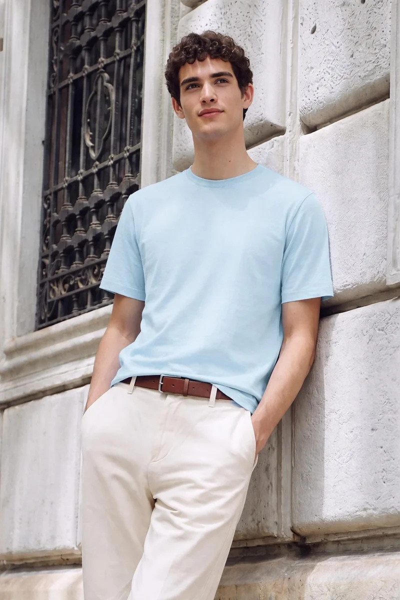 سنيتش Light Blue Solid Half Sleeve Slim Fit Casual T-Shirt