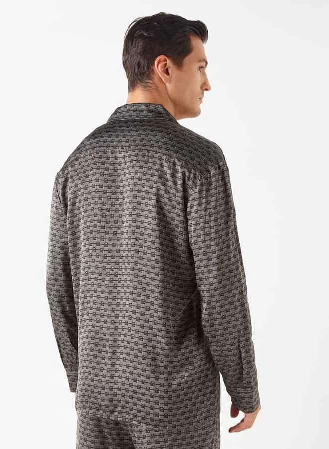 Emperor Emperor All-Over Print Camp Collar Shirt with Long Sleeves