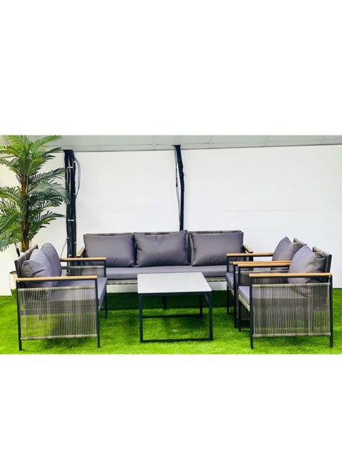 Garden Comfortable Sofa Set With Table
