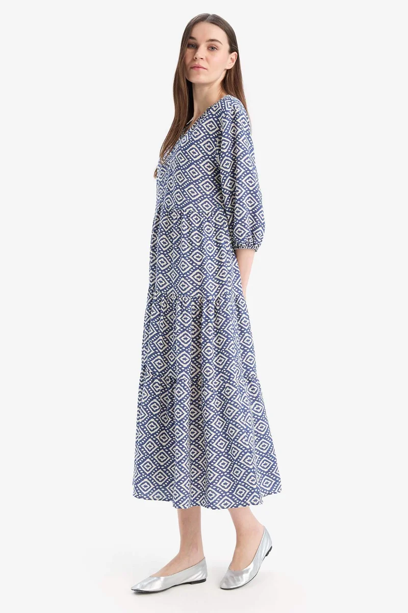 ديفاكتو Regular Fit Patterned V Neck Long Sleeve Maxi Dress